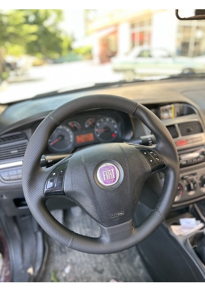 Fiat Linea Tuşlu Araca Özel Direksiyon Kılıfı Siyah