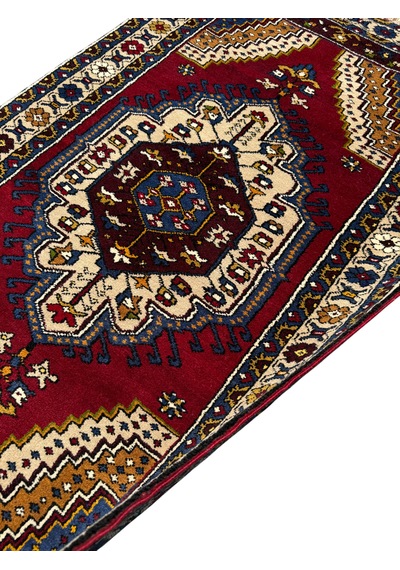 El Dokuma Sıfır Yahyalı Halısı 90x160 Kök Boya %100 Yün Halı