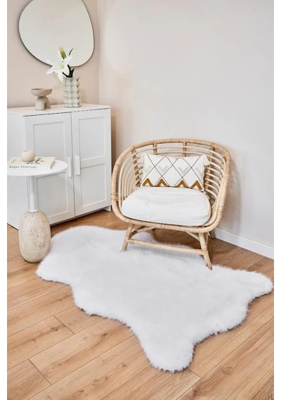 Apex Reiki Beyaz Peluş Post Şekilli Halı Beyaz