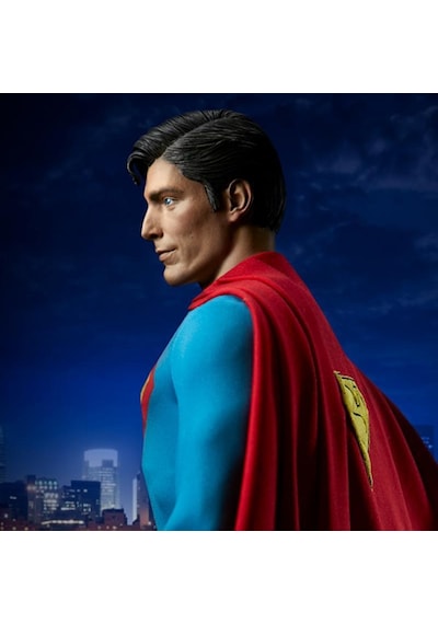 Sideshow Collectibles Superman: The Movie Premium Format Figure 300759