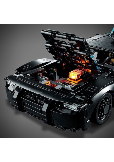 LEGO® Technic 42127 Batman Batmobil 1360 Parça