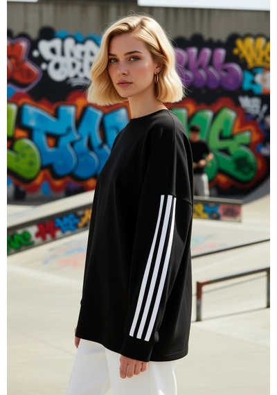 Benerly Kadın Bisiklet Yaka Düşük Kol Uzun Kollu Geniş Kalıp Sweatshirt F siyah