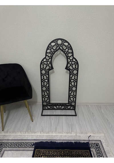 Ayaklı Metal Mihrab İslami Motifli Namaz Köşesi Mescit Dekorasyon