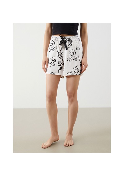 Lcw Dream Bej Beli Lastikli Baskılı Kadın Şort Pijama Altı