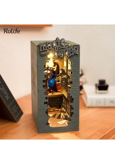 Rolife Tgb03 Magic House Kitap Köşesi Book Nook Dıy Minyatür Maket Model Seti Mini Dollhouse 3d Model Kit Detaylı Dekoratif Hobi Seti 3d Puzzle Tiny House