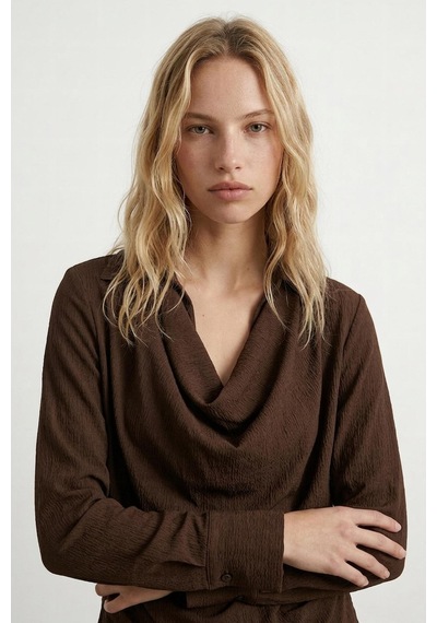 Quzu 26yblz01799 Kadın Çizgi Detaylı Bluz Kahve
