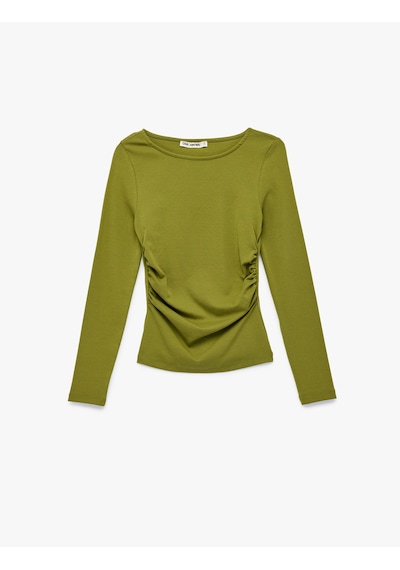 Koton Pamuklu Slim Fit Kayık Yaka Drapeli Uzun Kollu Tişört Yeşil 6wal10195ık Yeşil