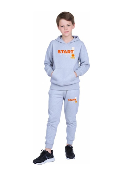 Panios Kids Kanguru Cepli Kapüşonlu Start Baskılı Erkek Çocuk Eşofman Takımı Gri Panios Kids Kanguru Cepli Kapüşonlu Start Baskılı Erkek Çocuk Eşofman Takımı Gri