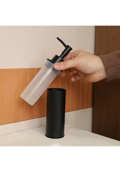 Kobos Yuvarlak Banyo Seti Mat Siyah