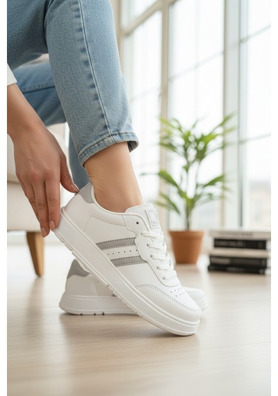 Enoch Kadın Spor Ayakkabı Delikli Detaylı Ve Hafif Comfort Düz Tabanlı Günlük Sneaker Beyaz - Açık Gri Enoch Kadın Spor Ayakkabı Delikli Detaylı Ve Hafif Comfort Düz Tabanlı Günlük Sneaker Beyaz - Açık Gri