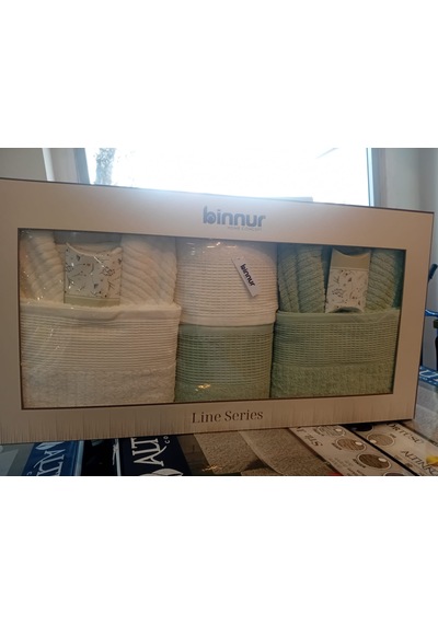 Binnur Line 10 Parça Aile Bornoz Takımı / %100 Pamuk / Aile Seti / Çeyizlik / Günlük / Modern / 1.kalite Beyaz - Yeşil Binnur Line 10 Parça Aile Bornoz Takımı / %100 Pamuk / Aile Seti / Çeyizlik / Günlük / Modern / 1.kalite Beyaz - Yeşil