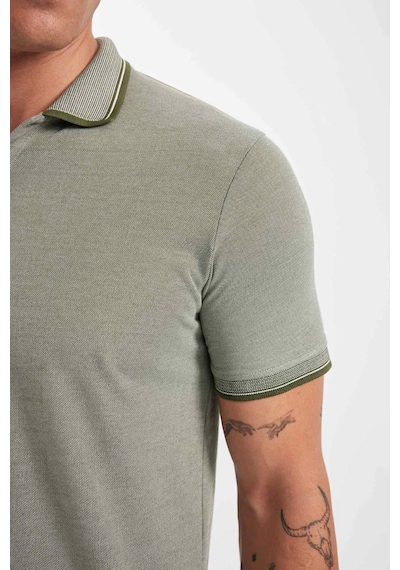 Defacto Slim Fit Dar Kesim Polo Yaka Kısa Kollu Pamuklu Tişört D0033AXNS Haki