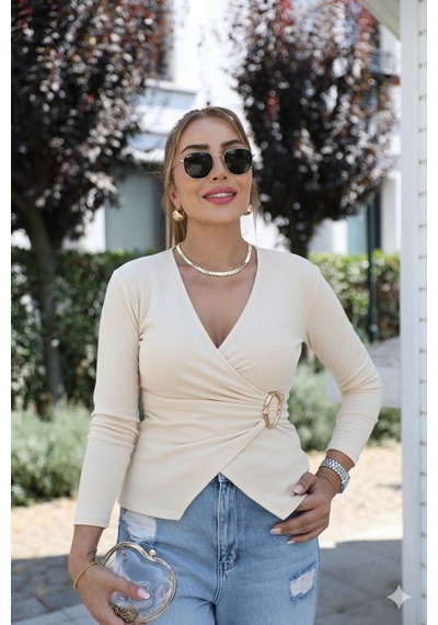 Efnaz Style Kadın Uzun Kollu Kruvaze Yakalı Toka Detaylı Viskon Bluz Beyaz