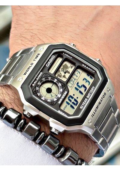 Casio Gümüş Renk Kare Model Dünya Saatli Dijital   Erkek Kol Saati + Bileklik Hediyeli Nda90