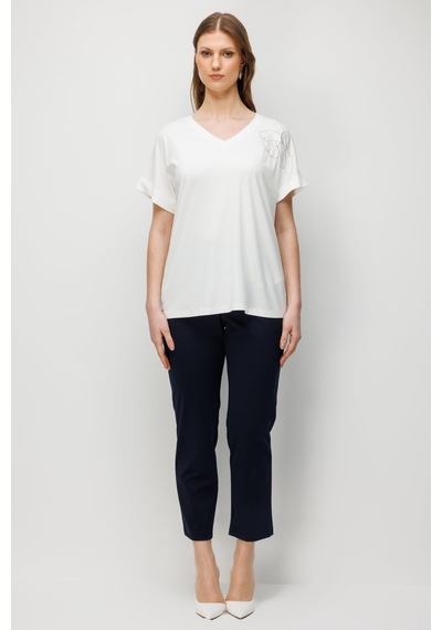 On Kadın Büyük Beden Tek Omzu Zincirli V Yaka T-shirt 71368 Ekru