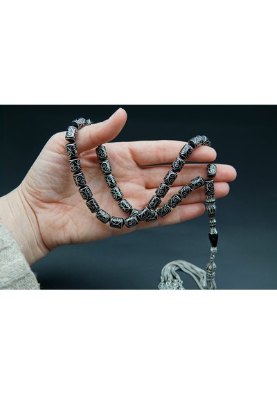 Kapsül Kesim Nakış İşlemeli Oltu Taşı Tesbih Sk000155