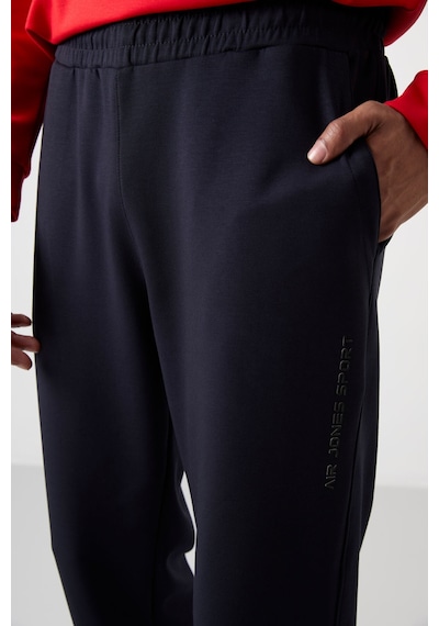 Tommy Life Fiesta - Lacivert Pamuklu Kalın Yumuşak Dokulu Comfort Fit Baskılı Erkek Eşofman Takım - 85253 Kırmızı - Lacivert Tommy Life Fiesta - Lacivert Pamuklu Kalın Yumuşak Dokulu Comfort Fit Baskılı Erkek Eşofman Takım - 85253 Kırmızı - Lacivert