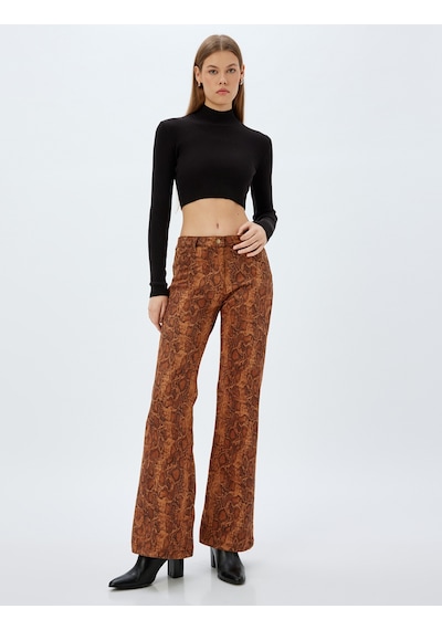 Koton Koton X Zeynep Bastık - Boğazlı Triko Crop Kazak Uzun Kollu Slim Fit Siyah 5wak90560ht Siyah