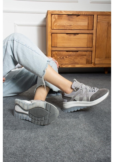 Shoetek Susanne Kadın Sneakers Bağcıklı Spor Ayakkabı Gri Süet Gri Süet Gri Shoetek Susanne Kadın Sneakers Bağcıklı Spor Ayakkabı Gri Süet Gri Süet Gri