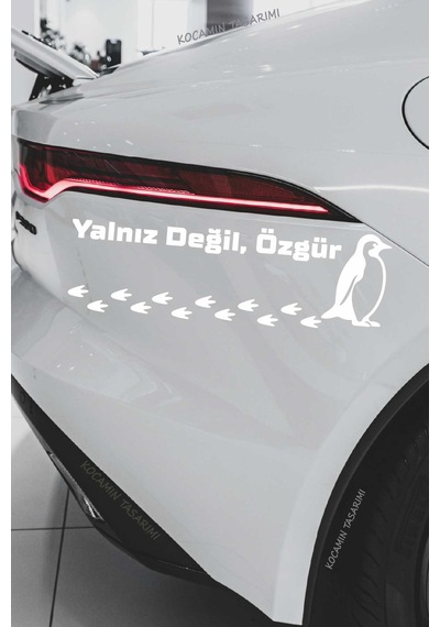 Nihilist Penguen Sticker Yalnız Değil Özgür Penguen Araba Stickerı Beyaz Oto Kaput Yazı Sticker 40 Cm Beyaz