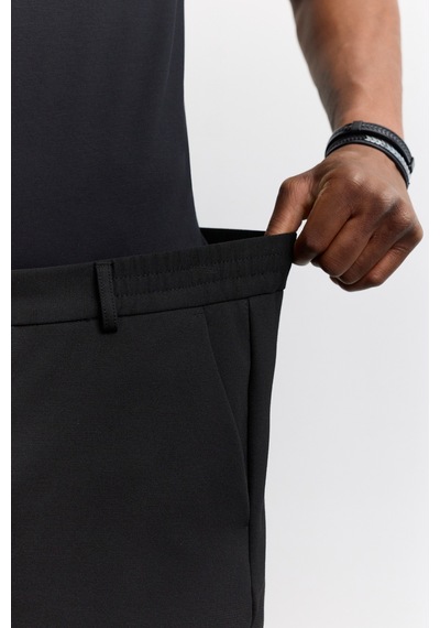 Avva Erkek Siyah Yanı Lastikli Viskon Karışımlı Slim Fit Pantolon A62y3053