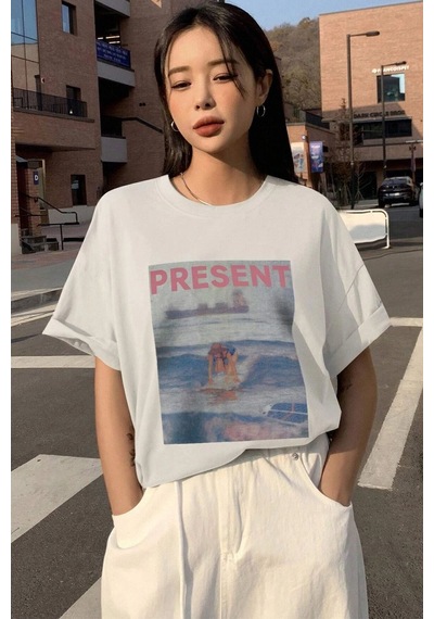 Uyguntarz Unisex Present Baskılı Oversize Tshirt Beyaz