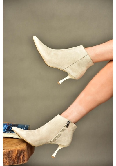 Fox Shoes N282102102 Bej Süet İnce Topuklu Sivri Burun Kadın Bot Bej
