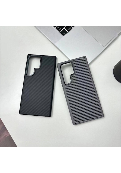 Samsung Uyumlu Galaxy S24 Ultra Kılıf Magsafe Karbon Fiber Görünümlü Metal Kamera Yükseltili Silikon Cherena Gümüş