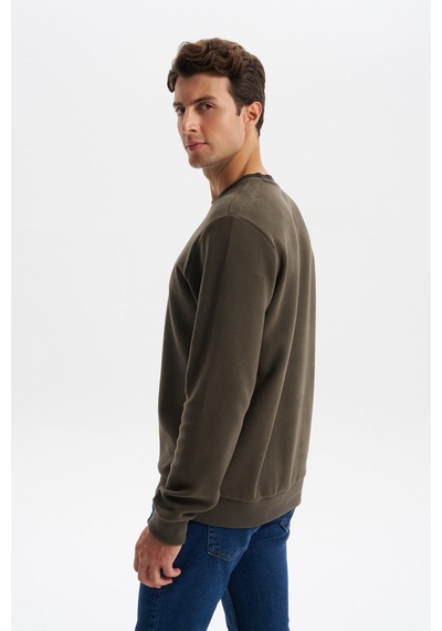 AR-MA Arma Erkek Regular Fit Örme Selanik Sweatshirt %65 Pamuk %35 Polyester, Karbon Fırçalı, Basic Bisiklet Yaka K30124698902 Haki AR-MA Arma Erkek Regular Fit Örme Selanik Sweatshirt %65 Pamuk %35 Polyester, Karbon Fırçalı, Basic Bisiklet Yaka K30124698902 Haki