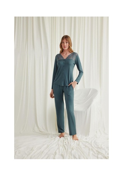 Mulvxbrf Brf02 Yakası Omzu Ve Paçası Dantelli Boydan Düğmeli Pijama Takımı Mulvix Renkli