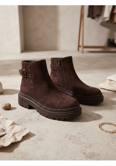 Marina Rosse Kadın Robin Kahve Süet Dikişli Kaydırmaz Düz Taban Bot Koyu Kahverengi Marina Rosse Kadın Robin Kahve Süet Dikişli Kaydırmaz Düz Taban Bot Koyu Kahverengi