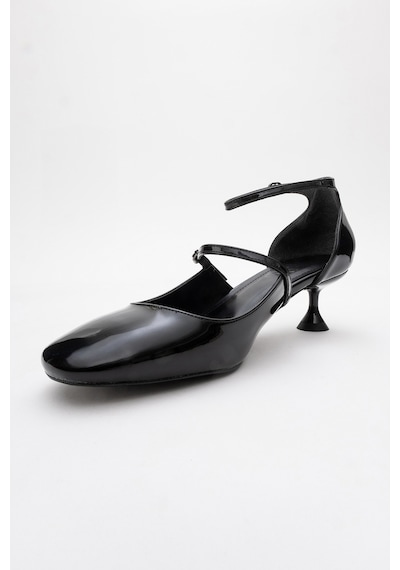 Luvishoes Luvi Shoes Emly Siyah Rugan Küt Burunlu Kadın Kısa Topuklu Ayakkabı Siyah Rgn Siyah Luvishoes Luvi Shoes Emly Siyah Rugan Küt Burunlu Kadın Kısa Topuklu Ayakkabı Siyah Rgn Siyah