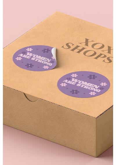 Women Are Strong Mor Çiçekli Yuvarlak Sticker 3x3cm St2415 Çok Renkli