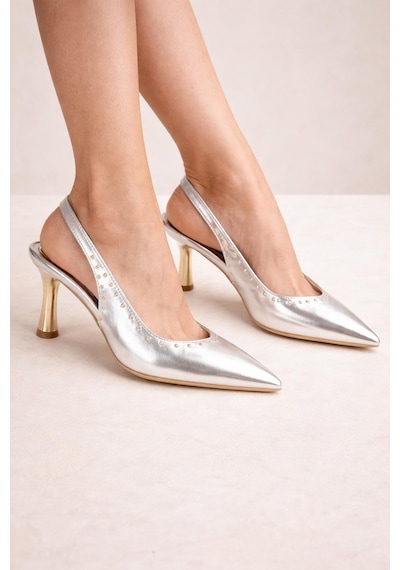 Modaonn Kadın Sivri Burun Zımbalı Slingback İnce Topuk Ayakkabı Gümüş