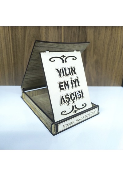 Kişiye Özel Yılın En İyi Aşçısı Ahşap Plaket 13.5x9.5x2.5