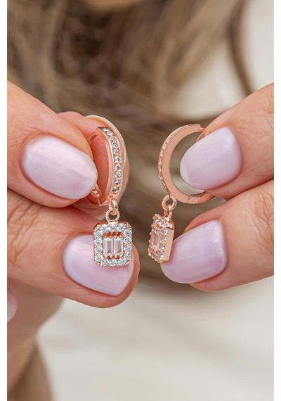 925 Ayar Gümüş Rose 10 Mm Halka Sallantılı Baget Taşlı Küpe Pembe Altın