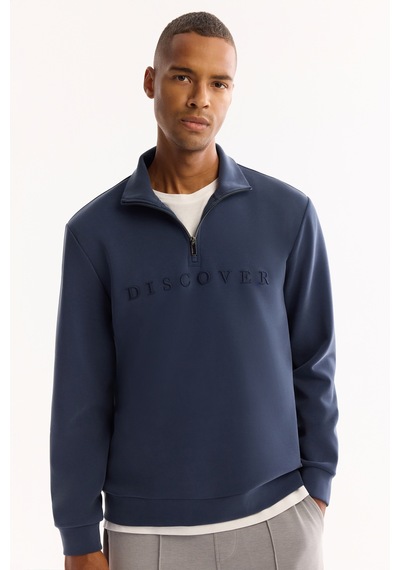 Avva Erkek Açık Lacivert Dik Yaka Fermuarlı Soft Touch Baskılı Regular Fit Sweatshirt A52y1281