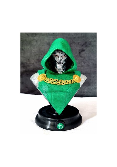 3d Dr Doom Büst Figür / Marvel Comics / Avengers -15 Cm / Dr Doom/fanart
