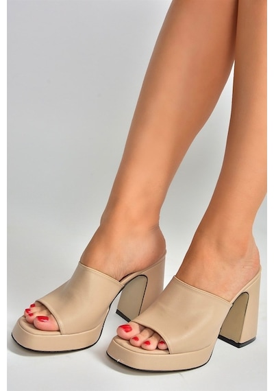 Fox Shoes Ten Kalın Topuklu Kadın Terlik M404100409