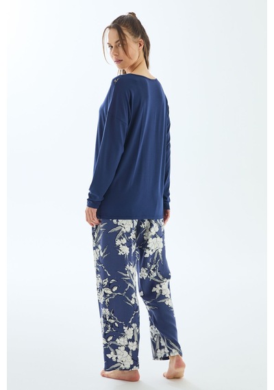 Man11499-1020 Anil Ev Giyim Anıl 11499 Kadın Uzun Kol T-shirt Ve Pantolon Pijama Takımı Lacivert Man11499-1020 Anil Ev Giyim Anıl 11499 Kadın Uzun Kol T-shirt Ve Pantolon Pijama Takımı Lacivert