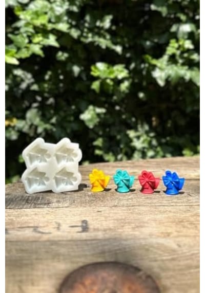 Yılbaşı Çanı Mini Dörtlü Mum Kalıbı Silikon