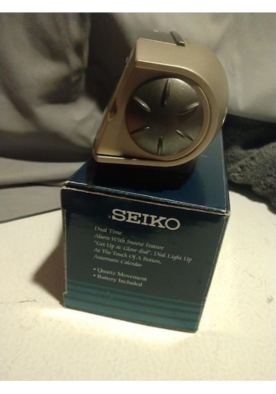 Seiko Qhl006g Alarmlı Dijital Masa Saati