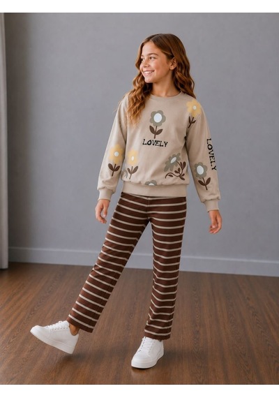 Çiçek Baskılı Sweatshirt Ve Kahverengi Çizgili Eşofmanlı Kız Çocuk Bej&kahve Uyumu Harika Alt Üst 2' Krem - Kahverengi Çiçek Baskılı Sweatshirt Ve Kahverengi Çizgili Eşofmanlı Kız Çocuk Bej&kahve Uyumu Harika Alt Üst 2' Krem - Kahverengi