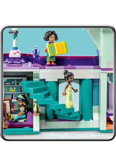 LEGO® Disney 43215 Büyülü Ağaç Ev 1016 Parça