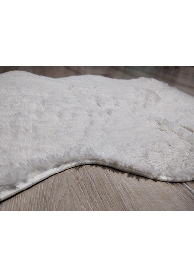 Yamalıhome Tavşan Tüyü Beyaz 70 x 100 Cm Peluş Post Halı