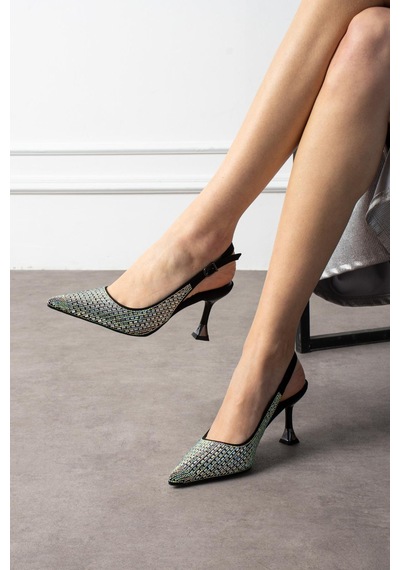 Shoetek Shoete Zoha Kadın Topuklu Ayakkabı Arkadan Bantlı Full Gümüş Taşlı Siyah Saten Gumus Gümüş Shoetek Shoete Zoha Kadın Topuklu Ayakkabı Arkadan Bantlı Full Gümüş Taşlı Siyah Saten Gumus Gümüş