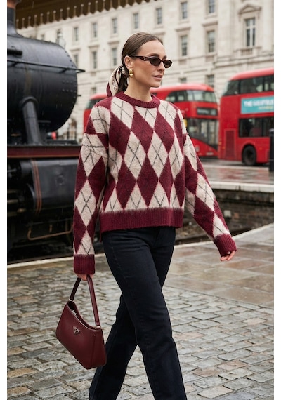 Lela Oversize Fit Bisiklet Yaka Baklava Desenli Yumuşak Dokulu Bayan Kazak 4616223 Bordo