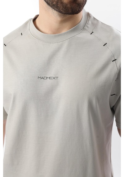 Madmext Boyalı Gri Baskılı Nakış Detaylı Erkek T-shirt E7108 Boyalı Gri