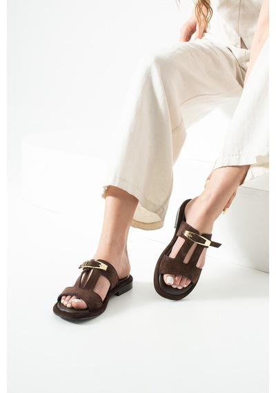 Duxal Shoes Jade Kadın Hakiki Deri Süet Kahverengi Gold Tokalı Terlik Acıkahve Duxal Shoes Jade Kadın Hakiki Deri Süet Kahverengi Gold Tokalı Terlik Acıkahve