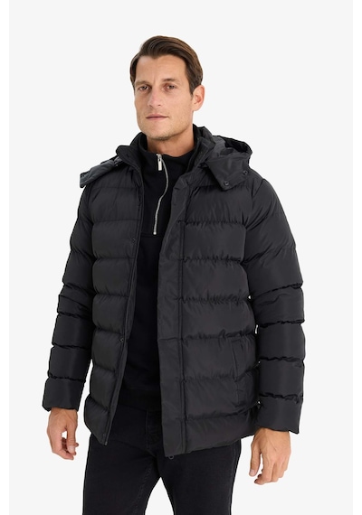DeFacto Regular Fit Kapüşonlu Şişme Mont Fermuarlı Çıtçıtlı Cepli E7286AX24WNBK27 DeFacto Regular Fit Kapüşonlu Şişme Mont Fermuarlı Çıtçıtlı Cepli E7286AX24WNBK27